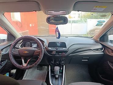 Продажа авто: Chevrolet Onix: 2020 г., Автомат, Бензин, Седан — 6
