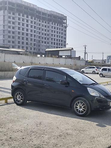 mazda 323 2003: Honda Jazz: 2009 г., 1.4 л, Автомат, Бензин, Хэтчбэк — 5