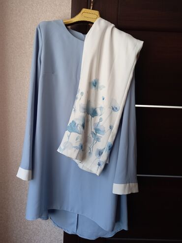 голубое платье: Двойка состояние как новое размер 44-46 Турция фирма Alvina покупала