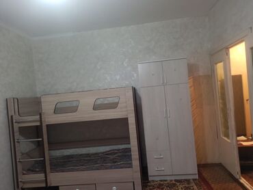1 комнатная квартира на длительный срок в городе бишкек: 1 бөлмө, Менчик ээси, Чогуу жашоосу жок, Жарым -жартылай эмереги бар