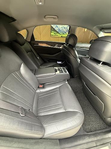 byd e2 2025: Hyundai Genesis: 2018 г., 3.3 л, Автомат, Бензин — 7