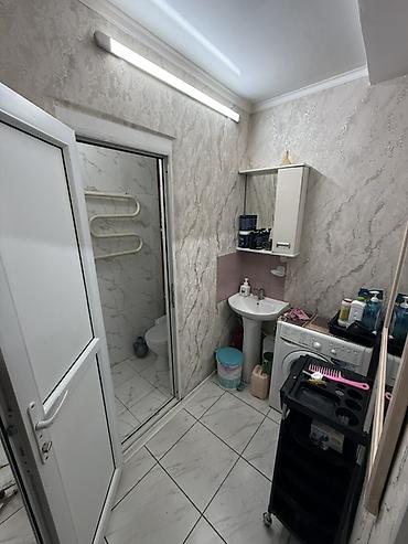вывеска для салона красоты: Сдается в аренду Салон красоты «Афродита» Услуги: - Женские и мужские — 8