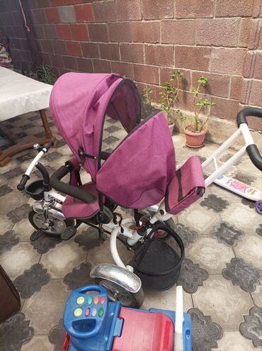 детский трёх колёсный велосипед: Коляска, цвет - Фиолетовый