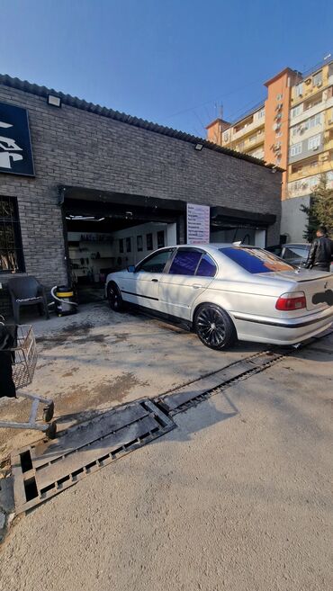 бампера гольф 2: BAW : 2.5 l | 1997 il 500000 km Sedan