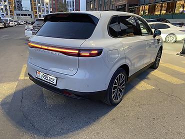 Changan: Changan : 2025 г., 0.1 л, Автомат, Электромобиль, Кроссовер — 3