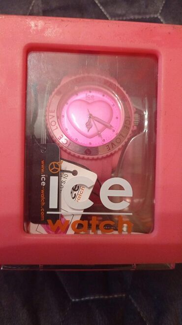 fitron часы женские: Б/у, Наручные часы, Swatch, цвет - Розовый
