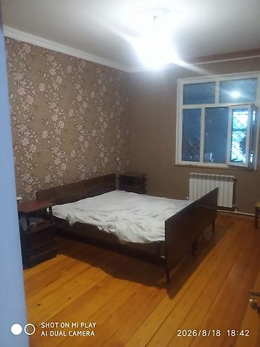 qarayev: Bakıxanov qəs. 6 otaqlı, 150 kv. m, Kredit yoxdur, Orta təmir — 5