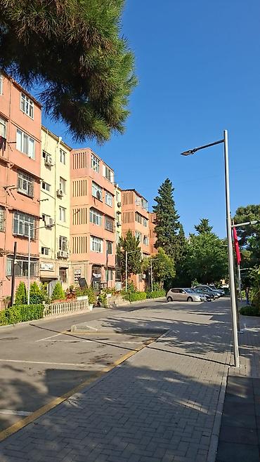 60 mine evler: Bakı, 2 otaqlı, Köhnə tikili, m. Xalqlar Dostluğu, 60 kv. m — 2