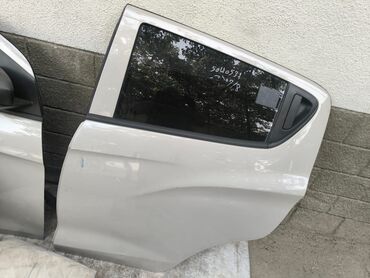 Другие детали кузова: Запчасти для Hyundai (оригинал) В наличии на фото: - Переднее крыло — 7