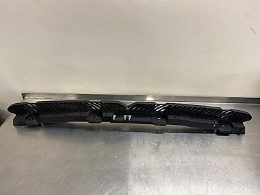 polirke: NOSAC ZADNJEG BRANIKA ZA VOLKSWAGEN PASSAT B8 - 3G5807863 | Nosac — 1