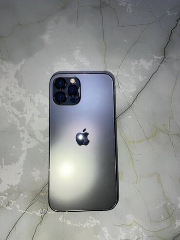 наушники оригинал айфон: IPhone 12 Pro, Колдонулган, 128 ГБ, Күмүш, Заряддоочу түзүлүш, Коргоочу айнек, Каптама, 82 %