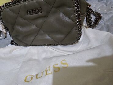 prada torba cena: Shoulder bag, Guess, Material: Leather