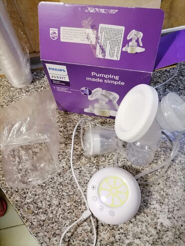 torba za bebine stvari: Električna pumpica za mame za izmuzanje kao nova je. Kompletna