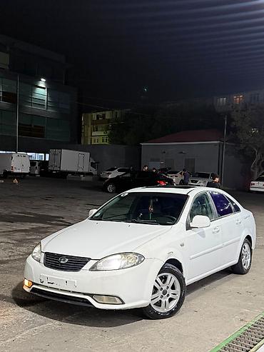 Daewoo: Daewoo Gentra: 1.6 l | 2014 il — 8