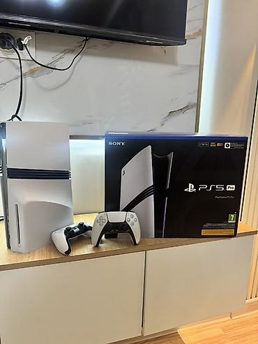 Sony PlayStation: Игровая консоль Sony PlayStation 5 Pro (CFI-7121) с дисководом — 1