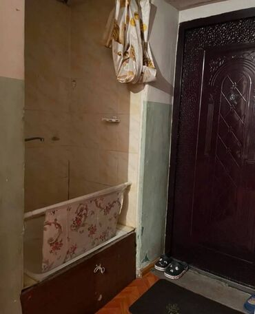 политех дома: 1 комната, 21 м², Общежитие и гостиничного типа, 4 этаж, Старый ремонт