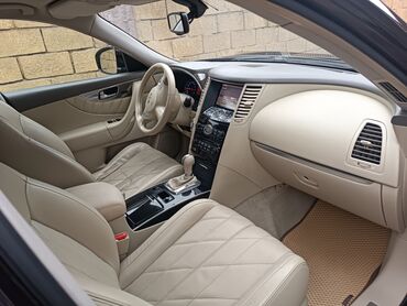 машина салон: Infiniti FX35: 2009 г., 3.5 л, Автомат, Бензин, Внедорожник