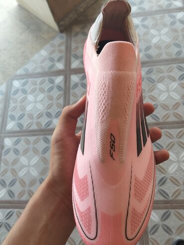 карнавальные маски в баку: Бутсы Adidas, Размер: 42