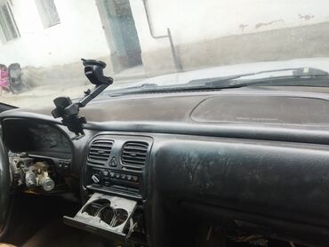 продам срочно машину: Subaru Legacy: 1996 г., 2.5 л, Механика, Бензин