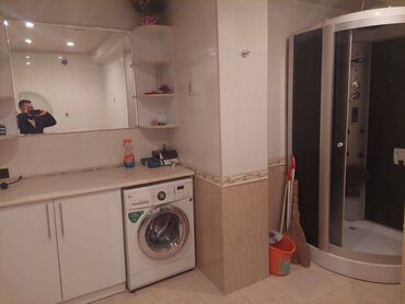 Uzunmüddətli kirayə mənzillər: Gənclik metrosu yaxınlığında, Azadlıq və İnqilab prospektlərinin -da lalafo.az — 18 Uzunmüddətli kirayə mənzillər: Gənclik metrosu yaxınlığında, Azadlıq və İnqilab prospektlərinin — 18