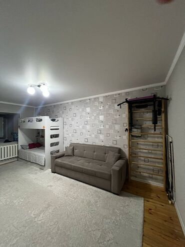 продам 4 квартиру: 3 комнаты, 64 м², Индивидуалка, 4 этаж