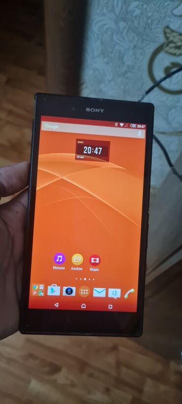 Sony Xperia Z Ultra, 16 ГБ, цвет - Черный, Сенсорный
