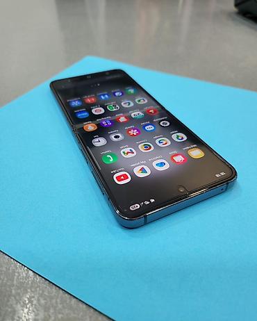 skibidi kamera: Samsung Galaxy Z Flip5 (SM-F731B) – preklopni pametni telefon Ključne — 2
