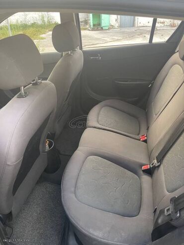 Hyundai: Hyundai i20: 1.3 l. | 2009 έ. Χάτσμπακ — 6