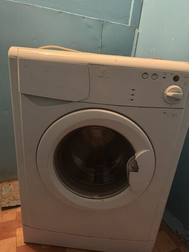 купить телефон домашний: Стиральная машина Indesit, Б/у