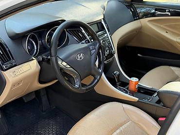 maşın şinləri: Hyundai Sonata: 2.4 l | 2010 il Sedan — 6