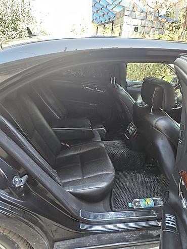 два авто: Mercedes-Benz S-Class: 2005 г., Автомат, Седан — 9