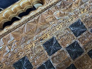 Шахматы: Резные деревянные шахматы/шашки с доской-трансформером и комплектом — 4