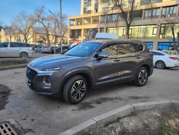 серый hyundai: Hyundai Santa Fe: 2018 г., 2 л, Автомат, Дизель, Кроссовер