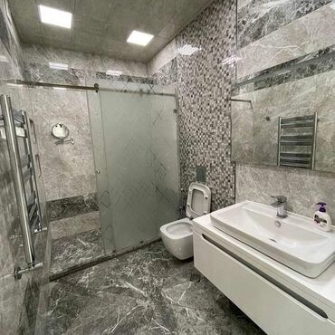 Duş kabinaları, arakəsmələr: Arakəsmə, Künc üçün -da lalafo.az — 9 Duş kabinaları, arakəsmələr: Arakəsmə, Künc üçün — 9