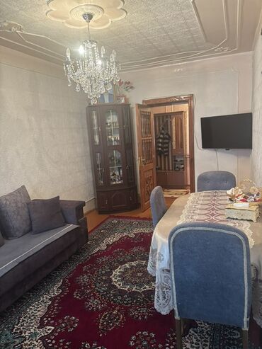 Köhnə tikili: Gəncə, 3 otaqlı, Köhnə tikili, 60 kv. m — 3