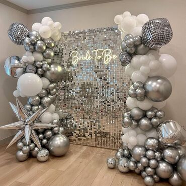 Bayram bəzəkləri: Dairəvi metal dekor arkası və tematik şar kompozisiyaları - Qızıl — 9