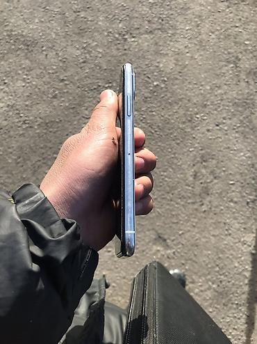 Apple iPhone: IPhone X, Б/у, 64 ГБ, Белый, Чехол, Кабель, Защитное стекло, 100 % — 15