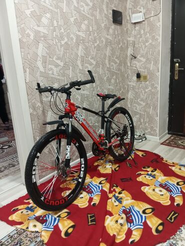 velosipeti: İşlənmiş Şəhər velosipedi Bergamont, 26", sürətlərin sayı: 32, Ünvandan götürmə, Ödənişli çatdırılma