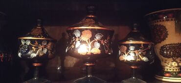 вазы из богемского стекла: Вазы,, Багема "-2средние конфетницы,1-большая,за всё 100ман