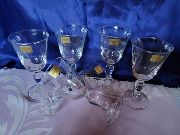 Čaše: Case nove,vintaz za vino francuske d'argues Luminarc. Case komada 6 na lalafo.rs — 3 Čaše: Case nove,vintaz za vino francuske d'argues Luminarc. Case komada 6 — 3