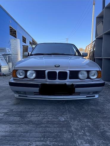 BMW 5 series: 1992 г., Седан
