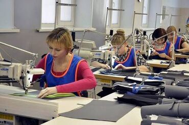 работа ош рынок: Нужны сотрудники на чистку Двойка - 4 сом Брюки - 3 сома Район