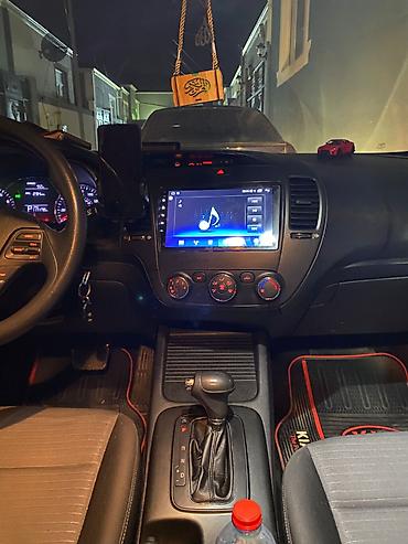 zaslonka: Kia Forte: 1.8 l | 2014 il Sedan — 3