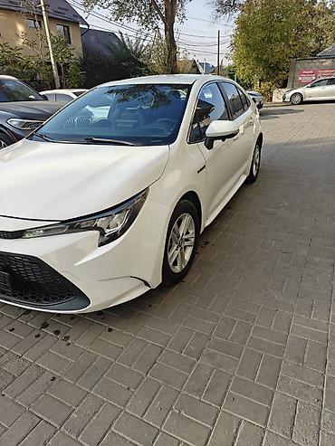lt 46: Toyota Levin: 2021 г., 1.8 л, Вариатор, Гибрид, Седан — 2