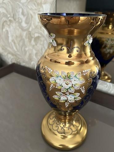Вазы: Одна ваза — 2