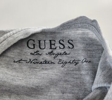 vogue majica: Guess, XS (EU 34), Cotton, color - Grey