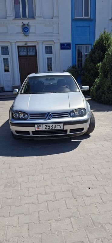 обмен на авто с доплатой: Volkswagen Golf: 1999 г., 1.6 л, Автомат, Бензин, Хэтчбэк