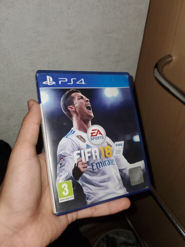 fifa 19: Fifa 18, problemi yoxdur

Barter var