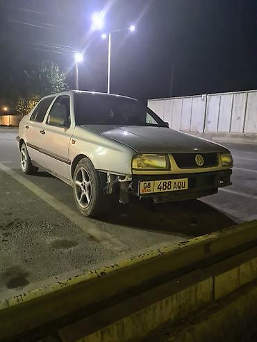 a8 d2: Volkswagen Vento: 1996 г., 1.8 л, Механика, Газ, Седан — 5