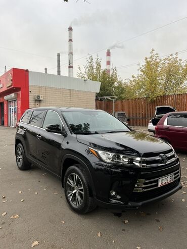 срочно продам авто в связи с переездом: Toyota Highlander: 2019 г., 3.5 л, Автомат, Бензин, Кроссовер